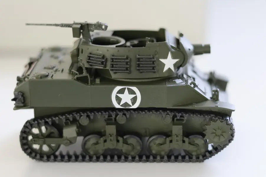プラモデルガチ初心者に塗装はできるのか？！続タミヤの1/48MM アメリカ M8 自走榴弾砲組んでみた