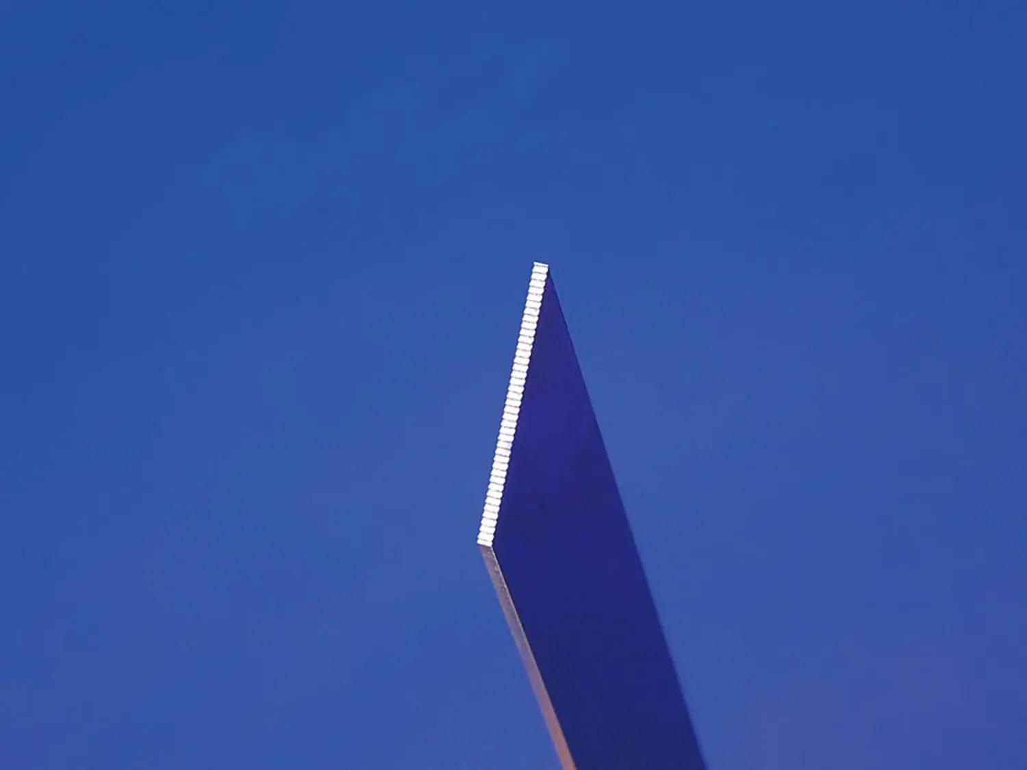 4562256114314-1