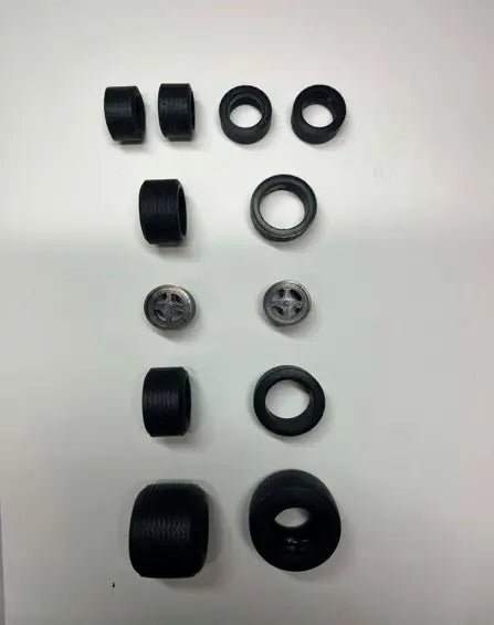 4562362790037