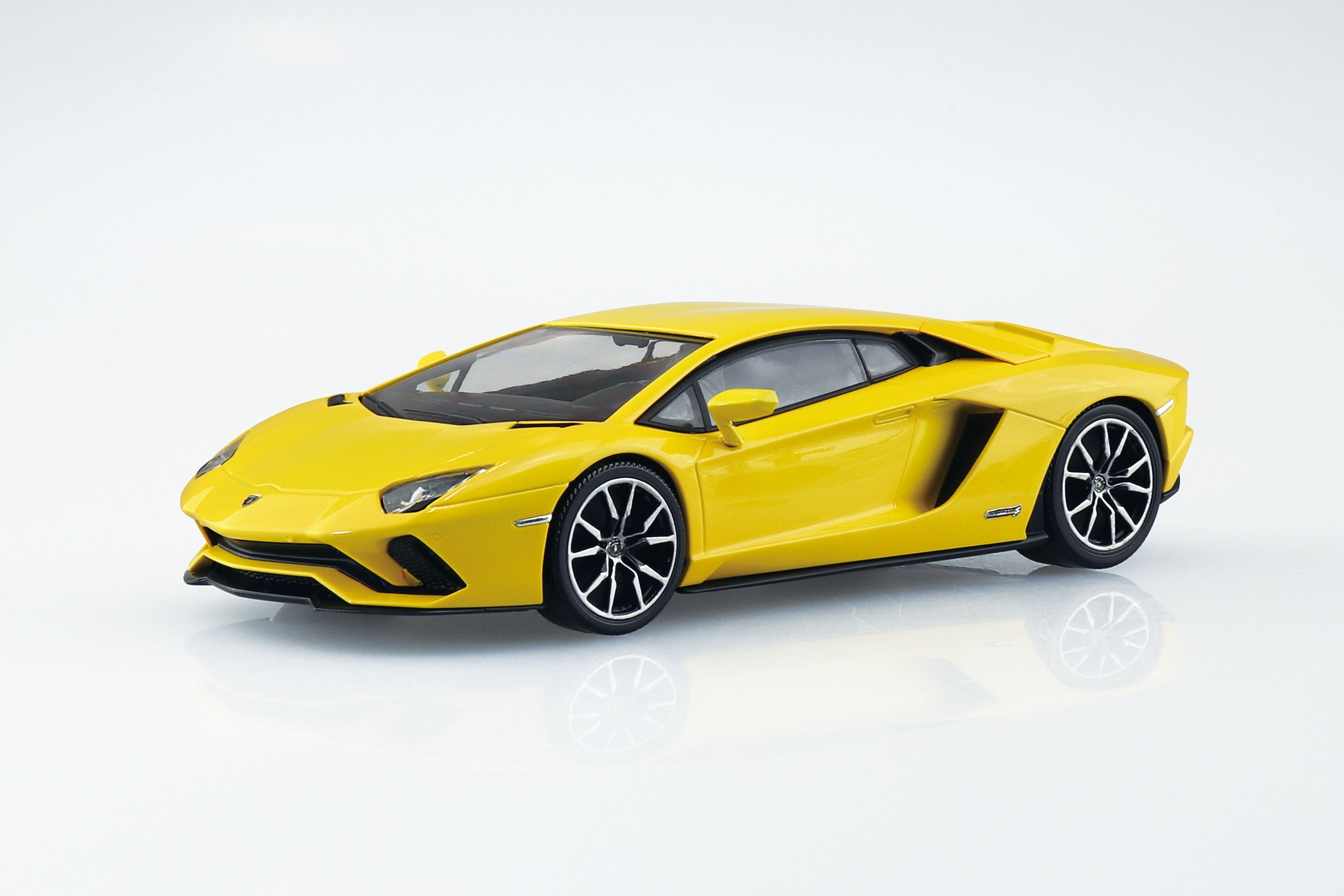 4905083068151.jpg