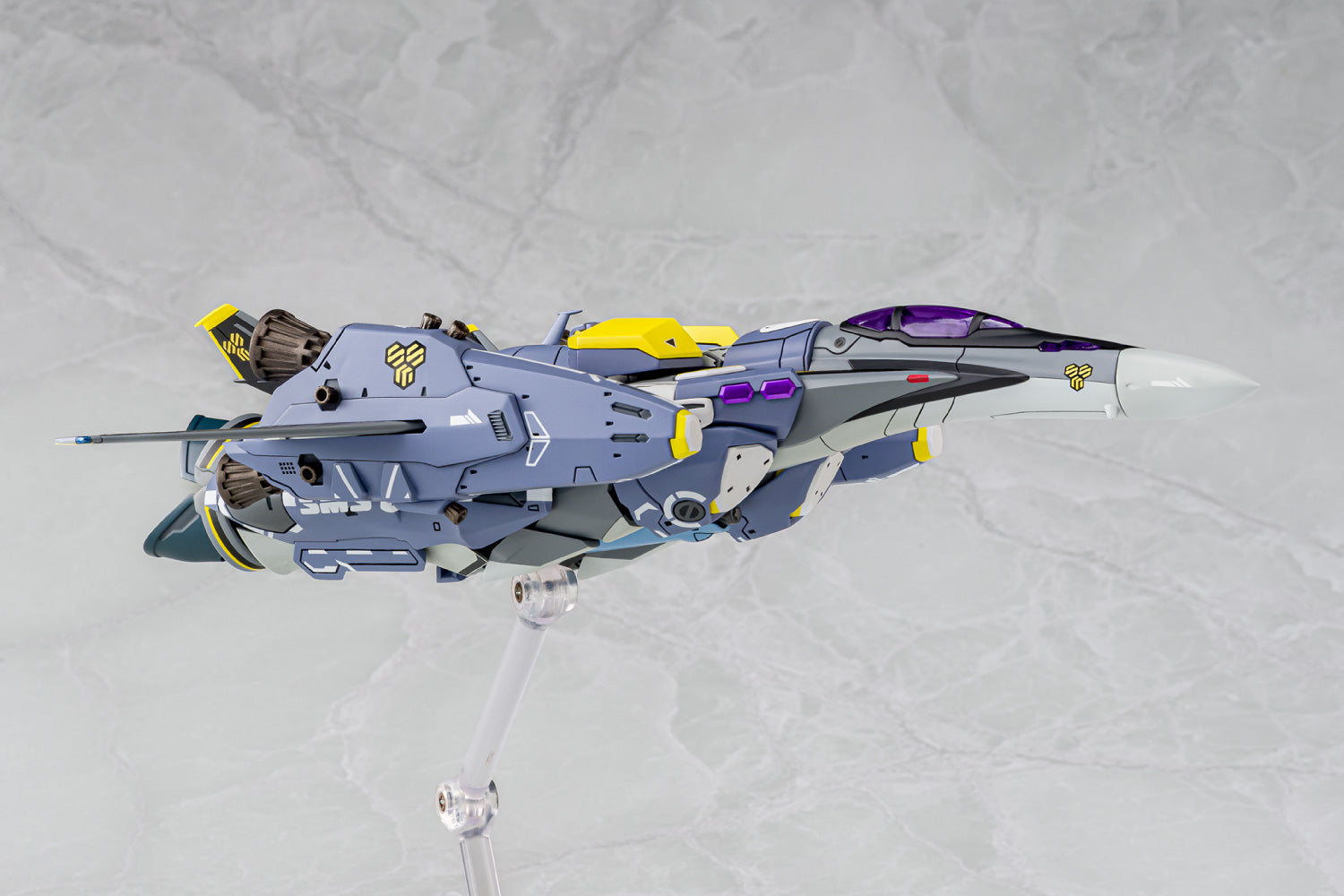 4905083201169-14.jpg