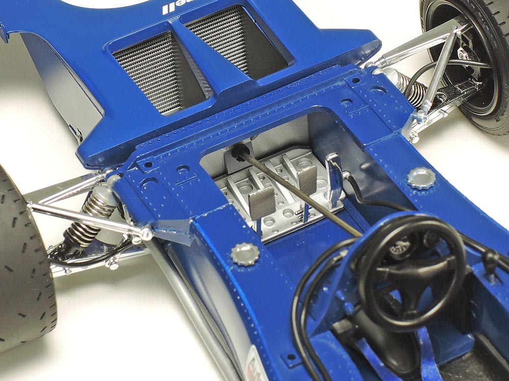 4950344120543-5.jpg