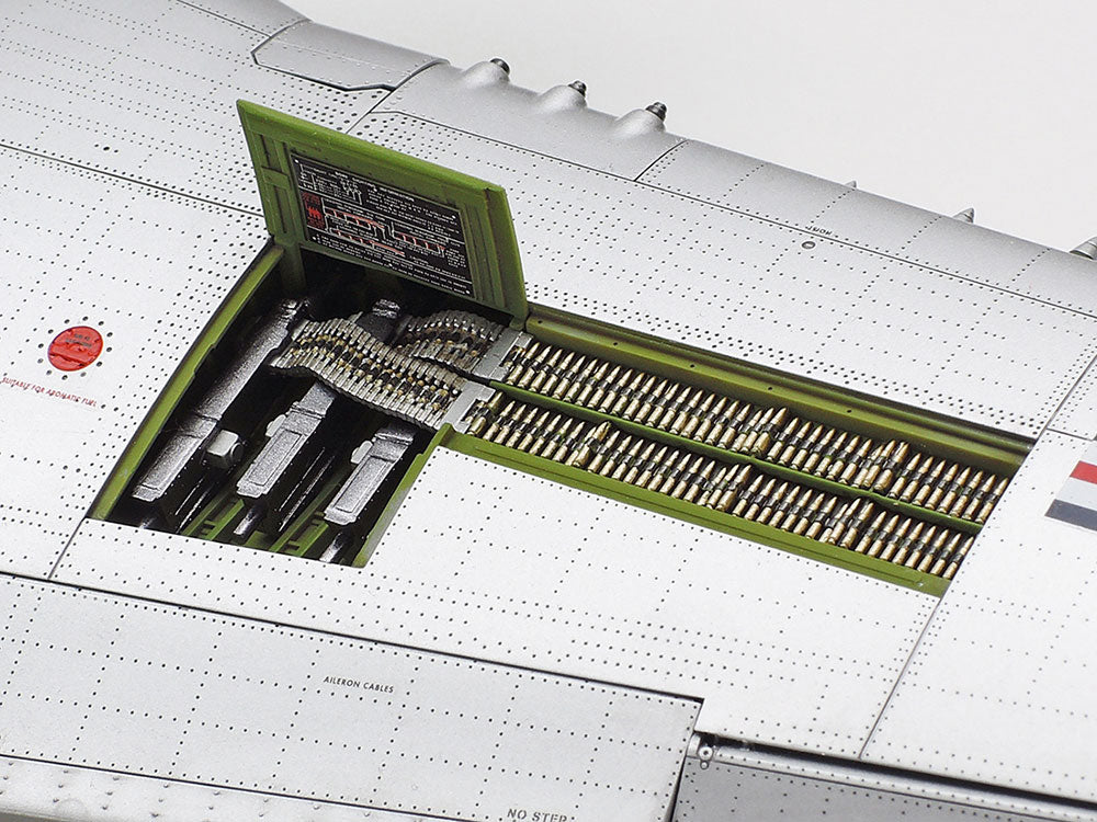 4950344603282-8.jpg