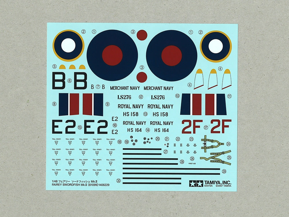 4950344610990-5.jpg